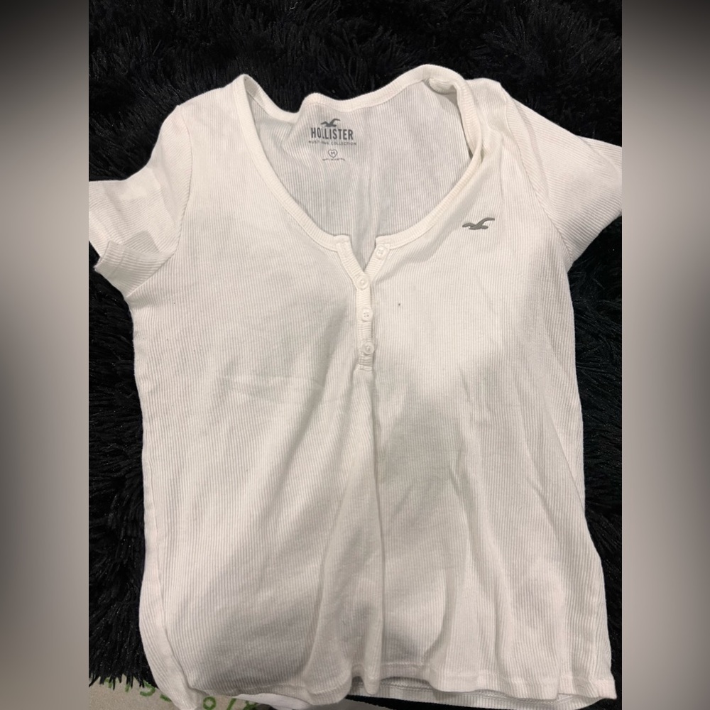 Hollister women’s T-shirt